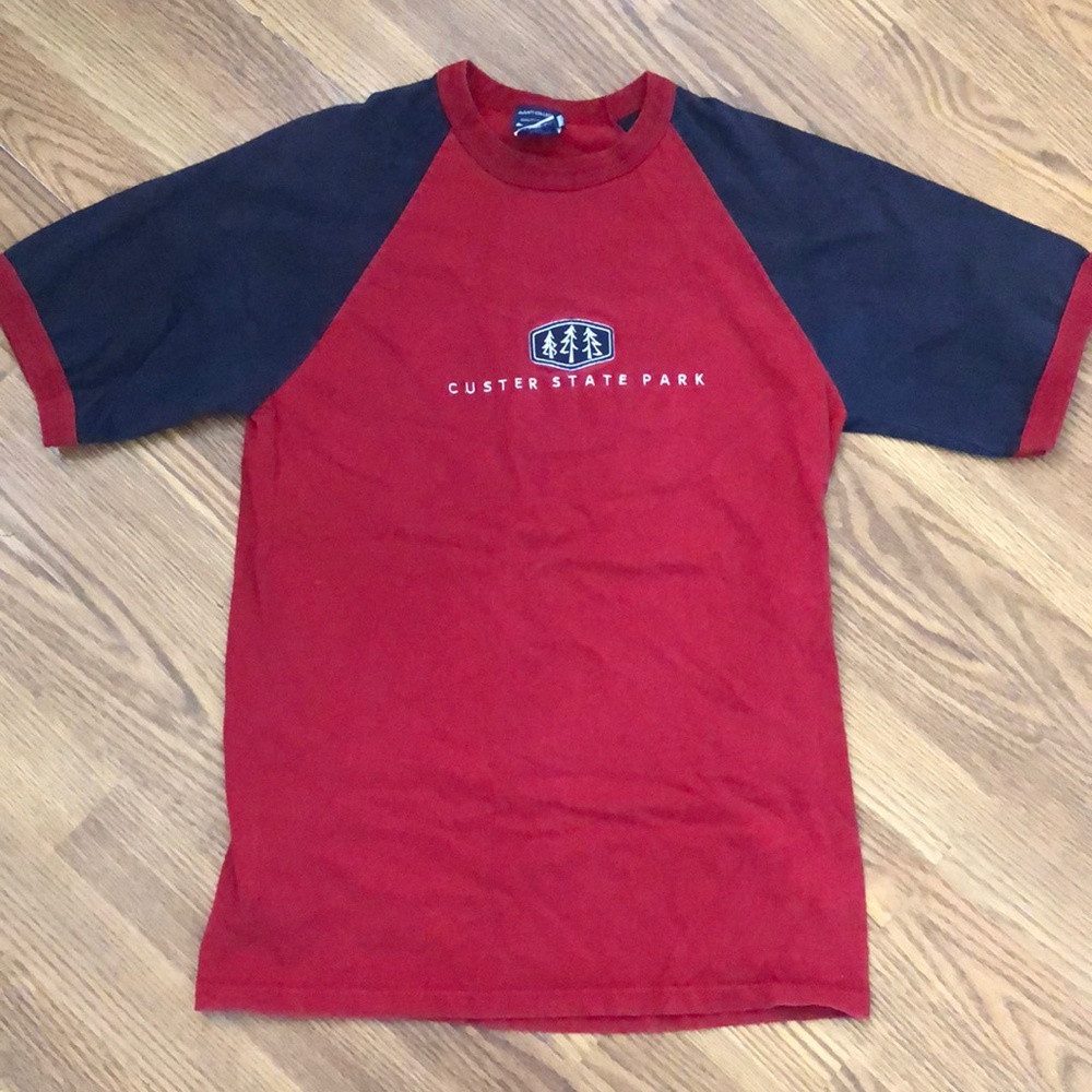 Custer state Park T-shirt size medium